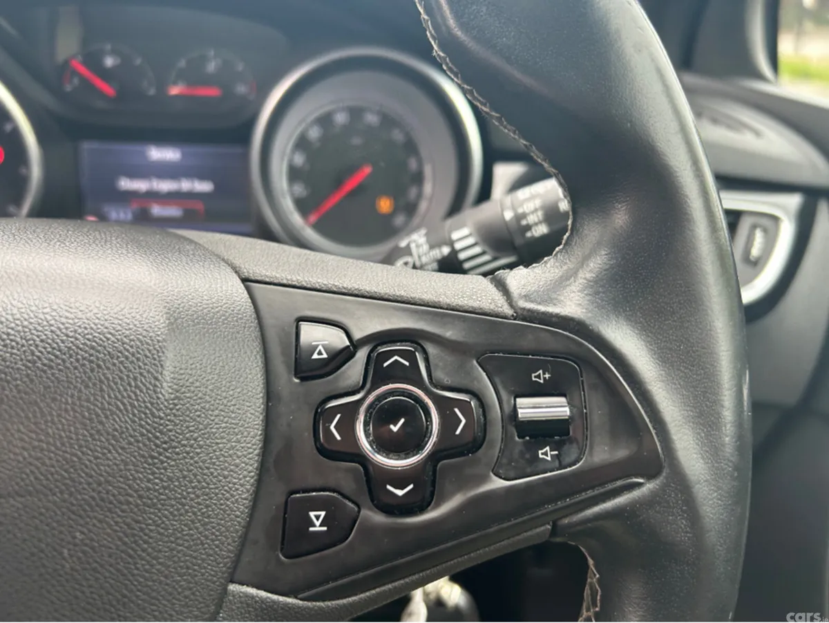 Opel Astra Hatchback, Diesel, 2016, Silver
