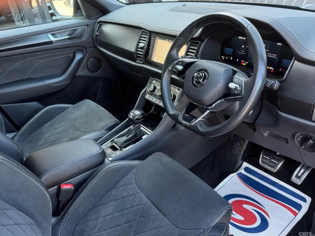 Skoda Kodiaq Estate, Diesel, 2023, Grey