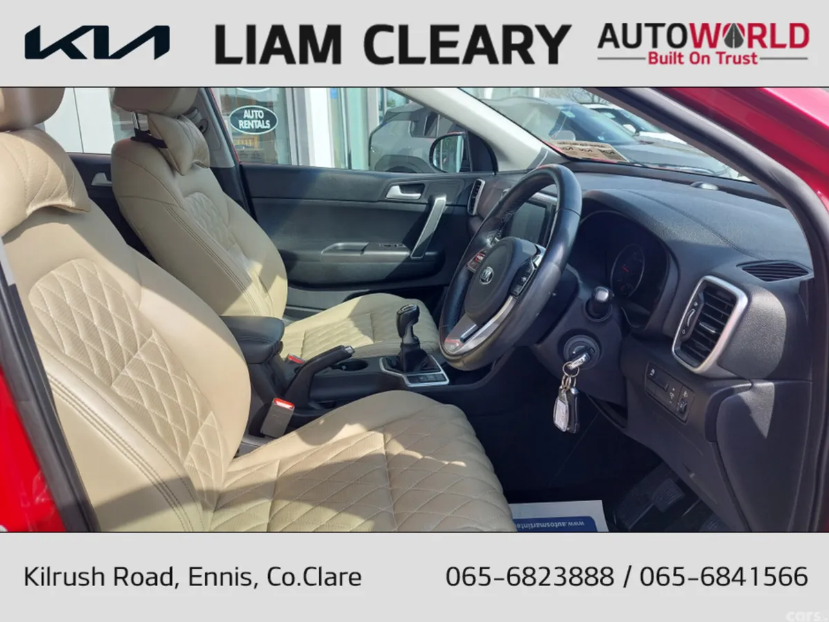 Kia Sportage MPV, Diesel, 2020, Red