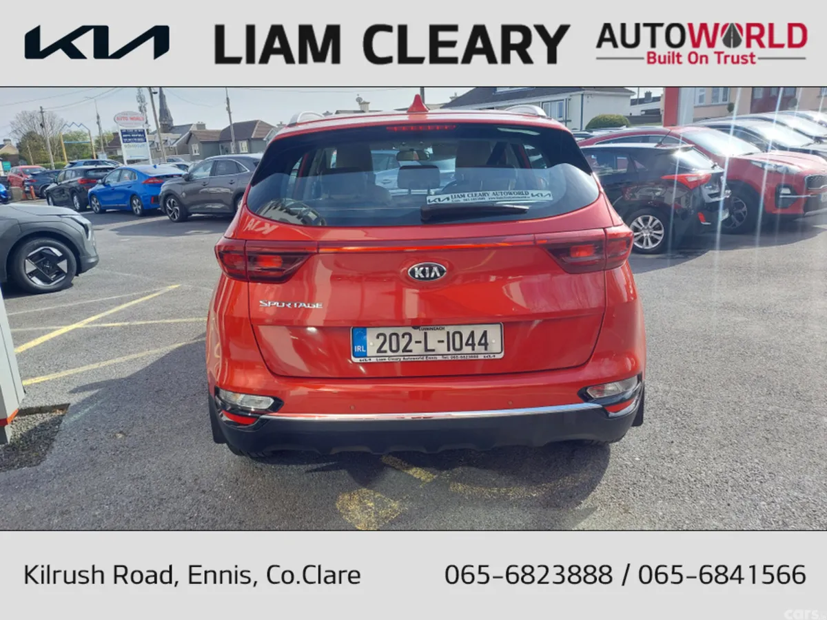 Kia Sportage MPV, Diesel, 2020, Red