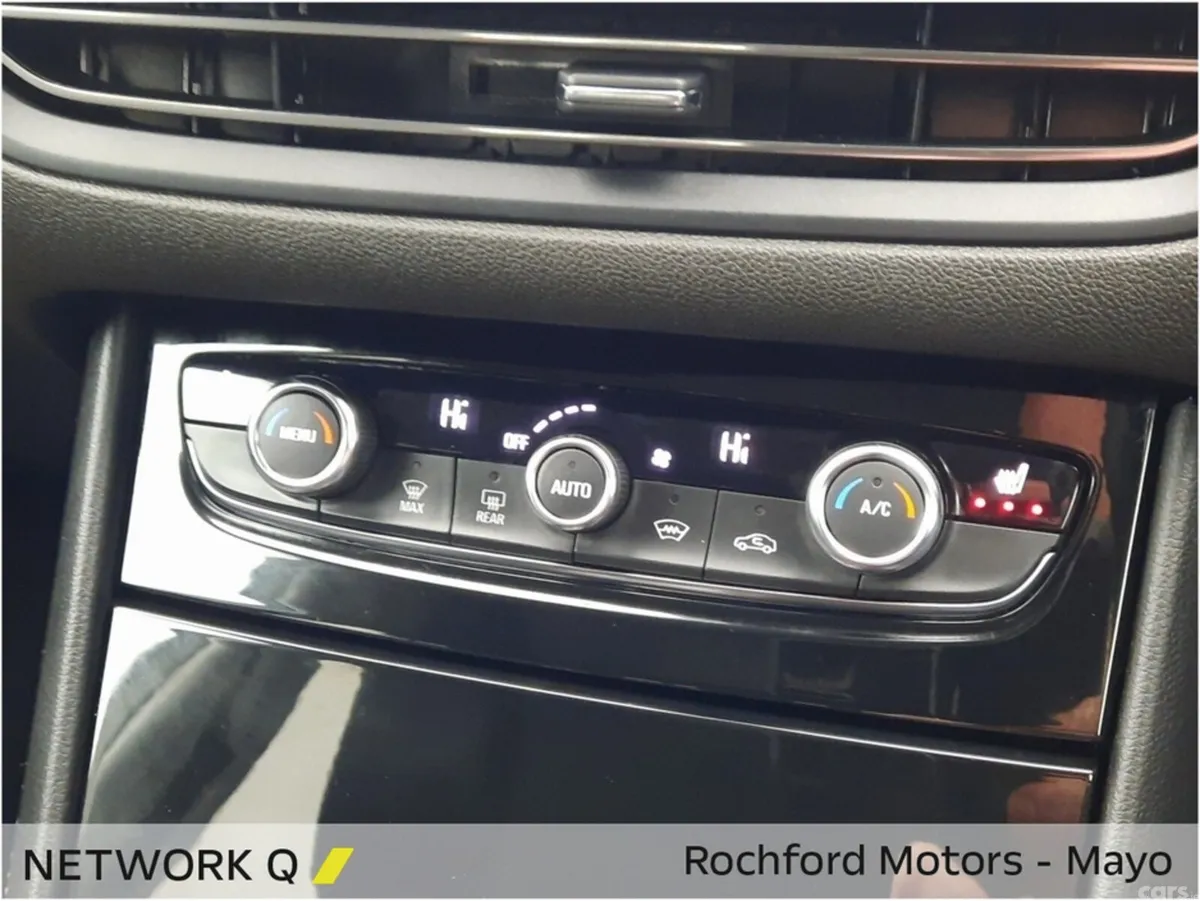 Opel Grandland X MPV, Petrol, 2024, White