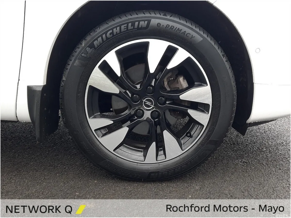 Opel Grandland X MPV, Petrol, 2024, White