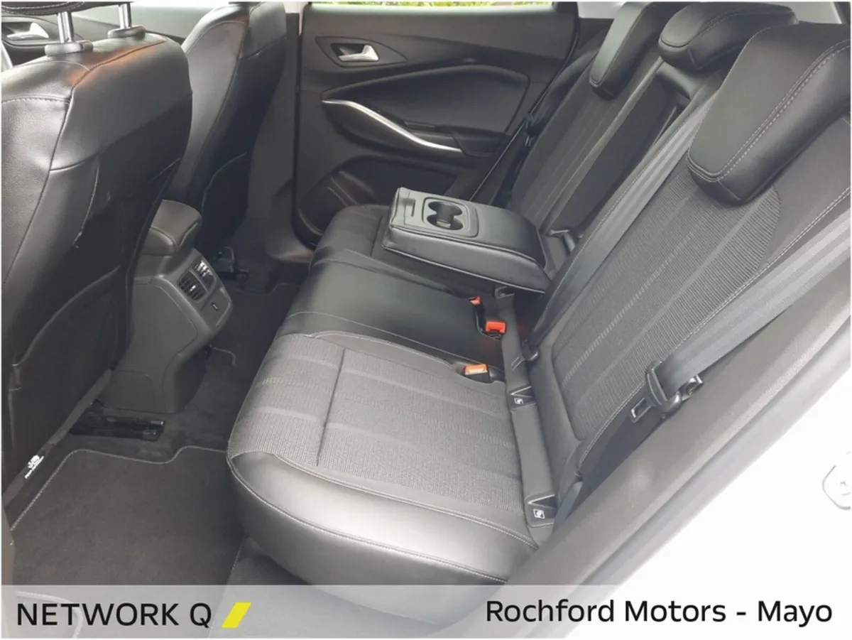 Opel Grandland X MPV, Petrol, 2024, White