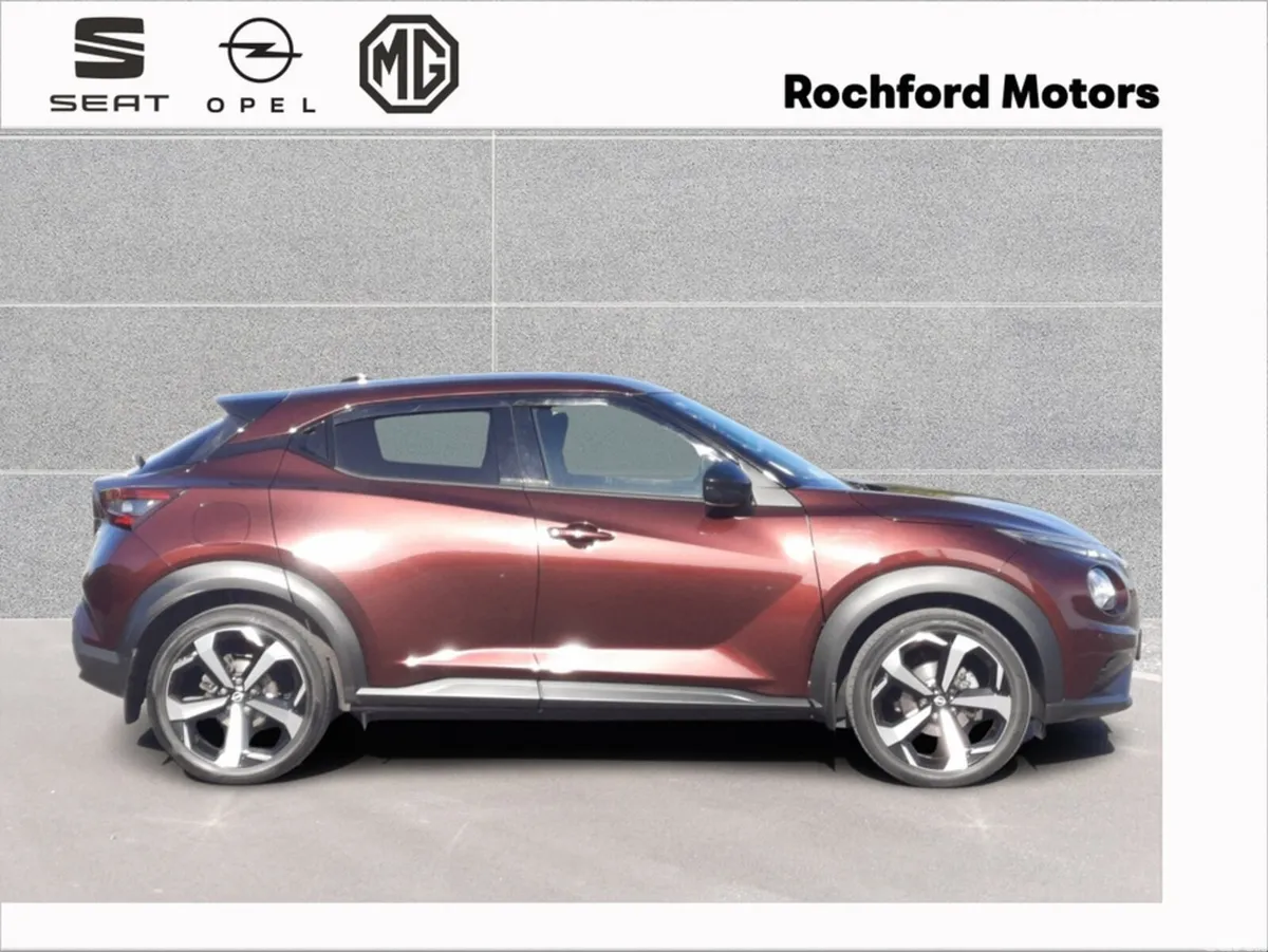 Nissan Juke MPV, Petrol, 2024, Red