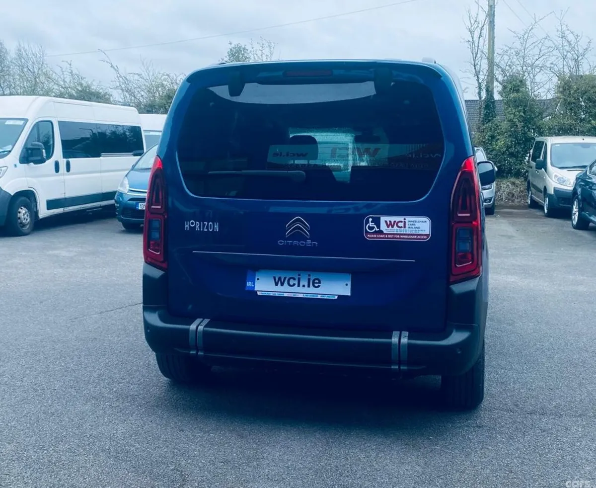 Citroen Berlingo MPV, Diesel, 2024, Blue