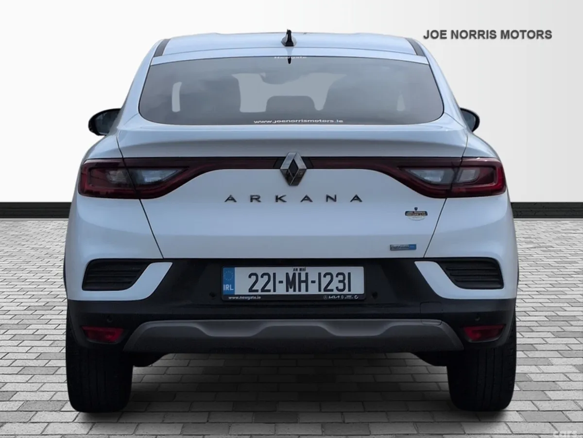 Renault Arkana Hatchback, Petrol, 2022, White