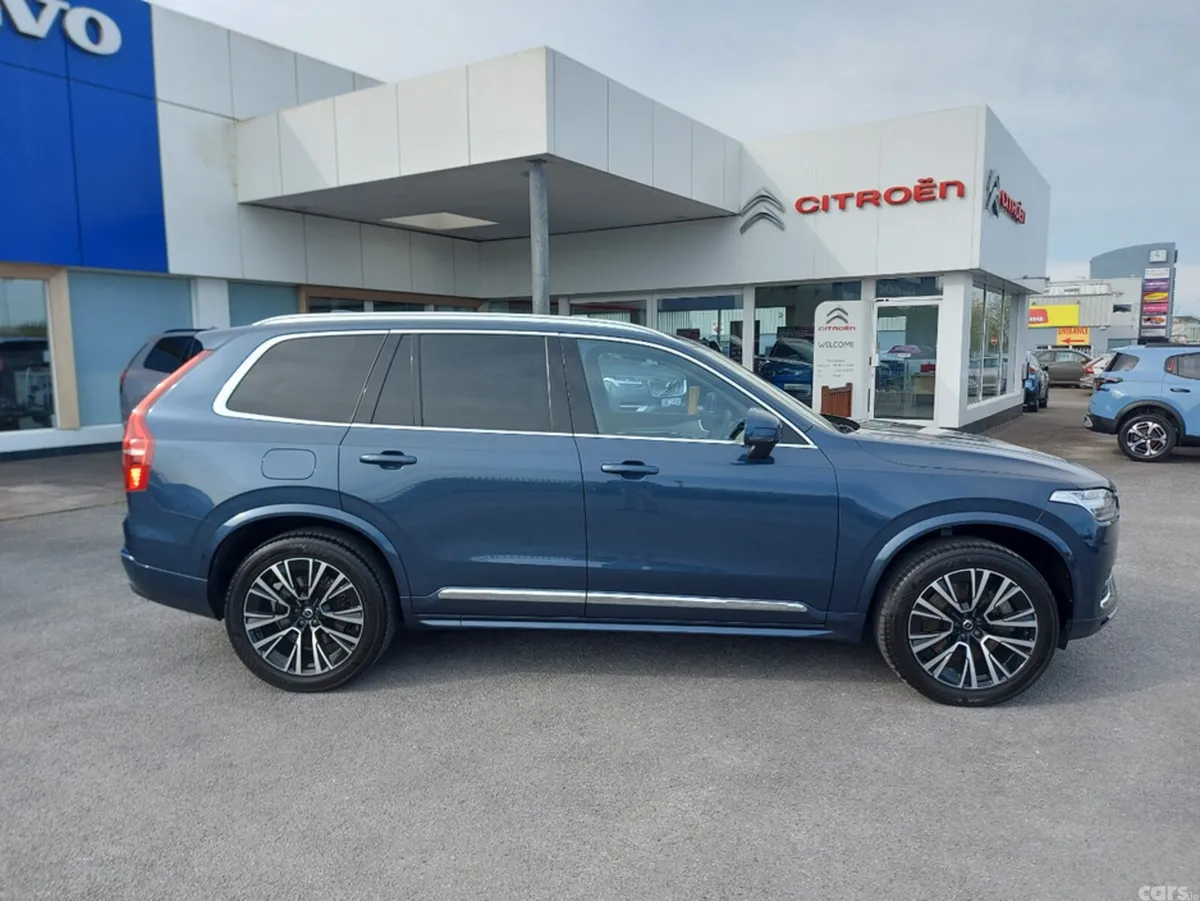 Volvo XC90 MPV, Petrol Plug-in Hybrid, 2023, Blue