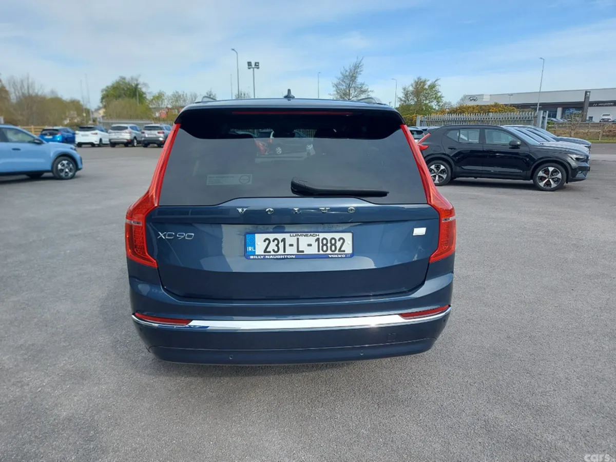 Volvo XC90 MPV, Petrol Plug-in Hybrid, 2023, Blue