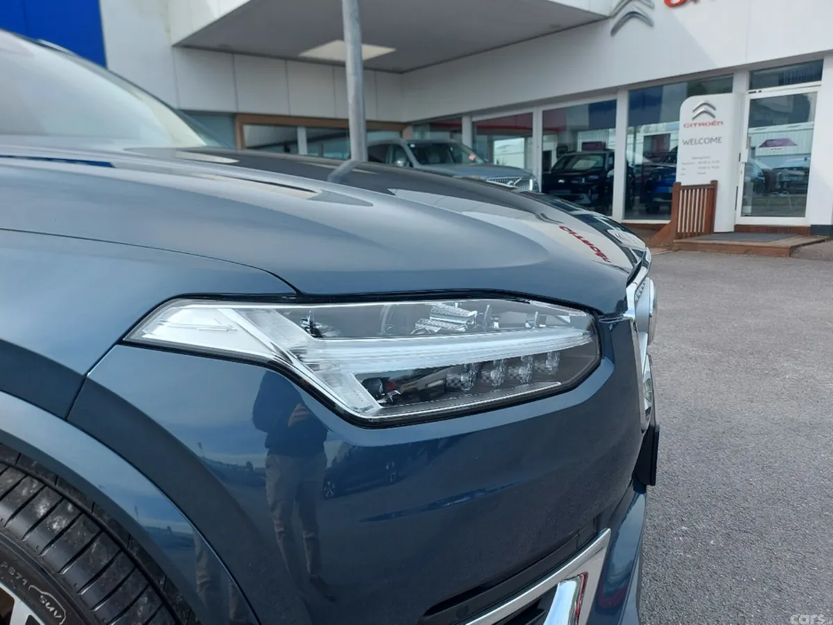 Volvo XC90 MPV, Petrol Plug-in Hybrid, 2023, Blue