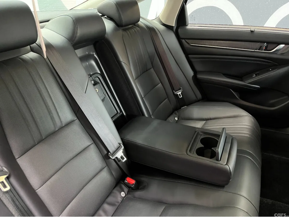 Honda Accord Saloon, Petrol Hybrid, 2022, Black