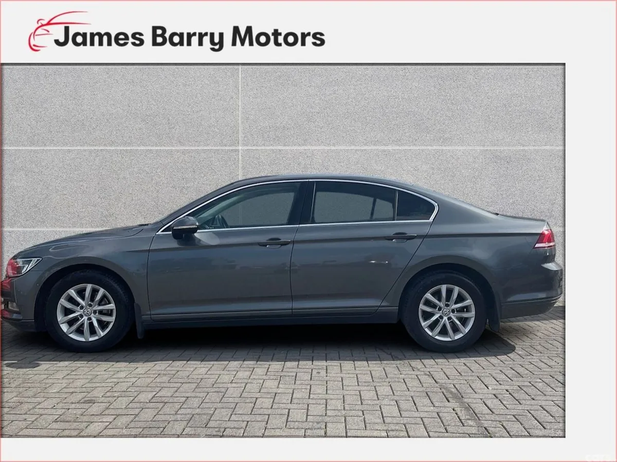 Volkswagen Passat Saloon, Diesel, 2016, Grey