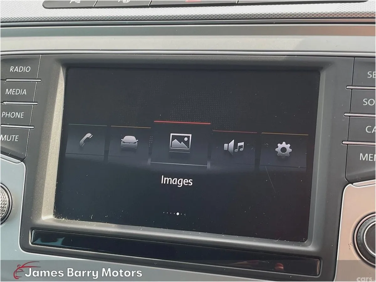 Volkswagen Passat Saloon, Diesel, 2016, Grey