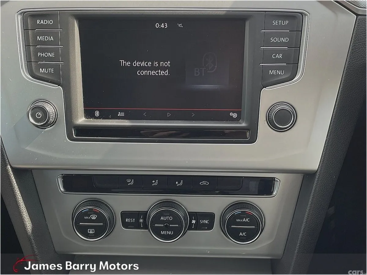 Volkswagen Passat Saloon, Diesel, 2016, Grey