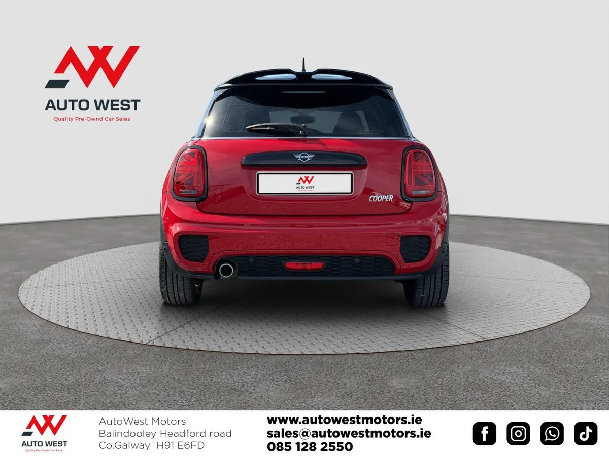Mini Cooper Hatchback, Petrol, 2019, Red