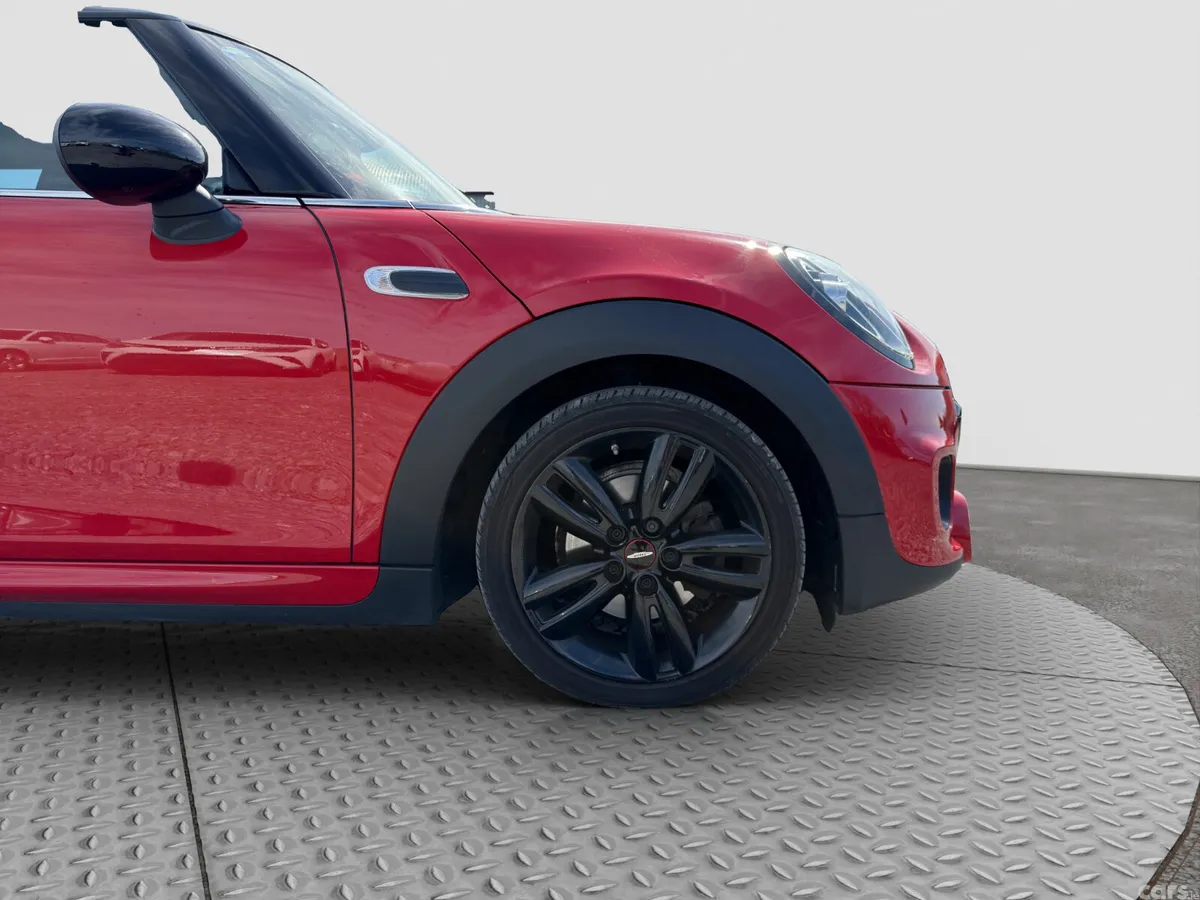 Mini Cooper Hatchback, Petrol, 2019, Red