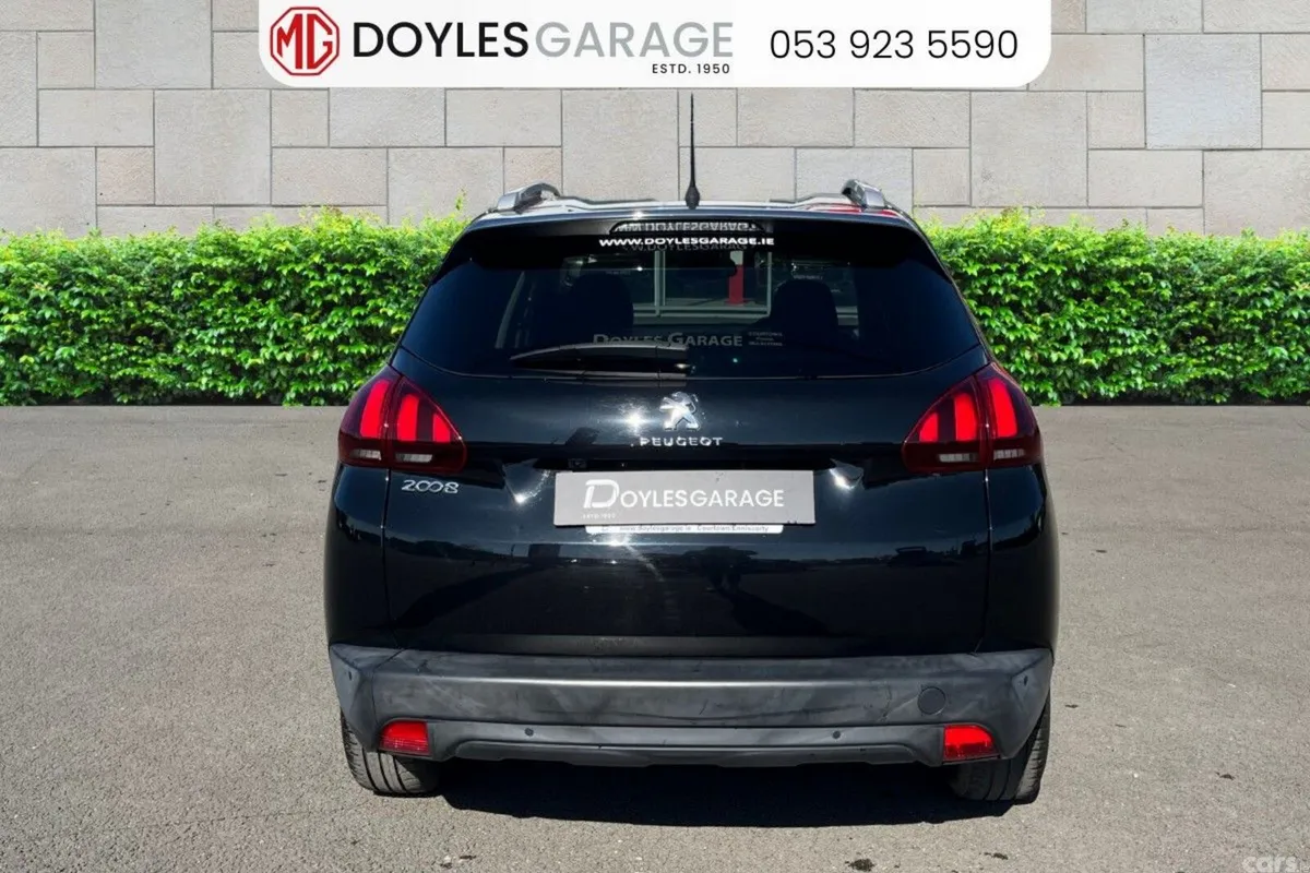 Peugeot 2008 SUV, Diesel, 2020, Black