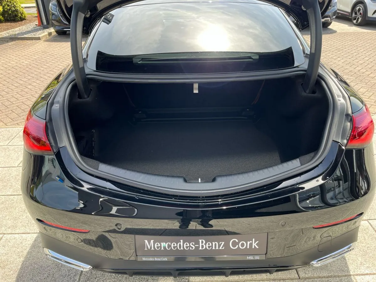 Mercedes-Benz CLE Coupe, Diesel Hybrid, 2026, Black