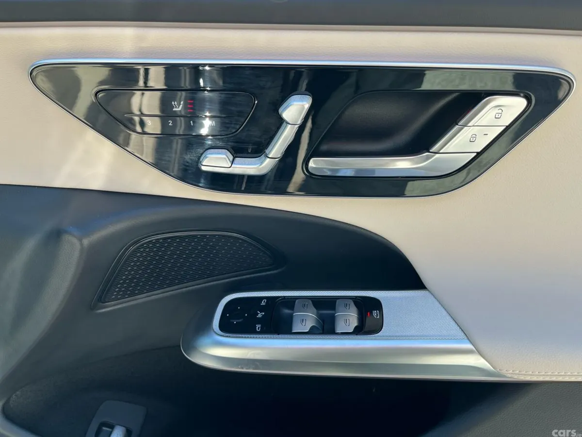 Mercedes-Benz E-Class Saloon, Diesel Plug-in Hybrid, 2025, Black