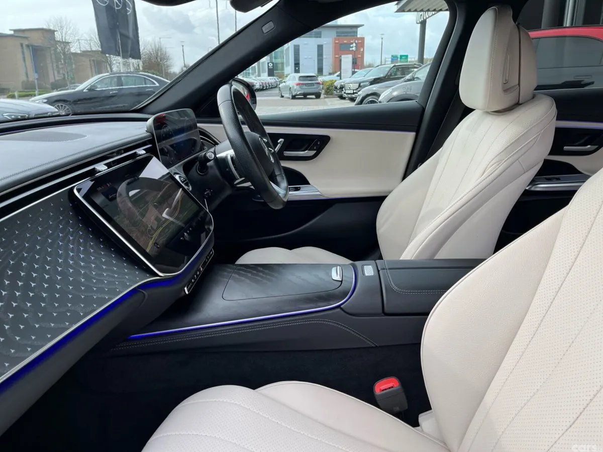 Mercedes-Benz E-Class Saloon, Diesel Plug-in Hybrid, 2024, Blue