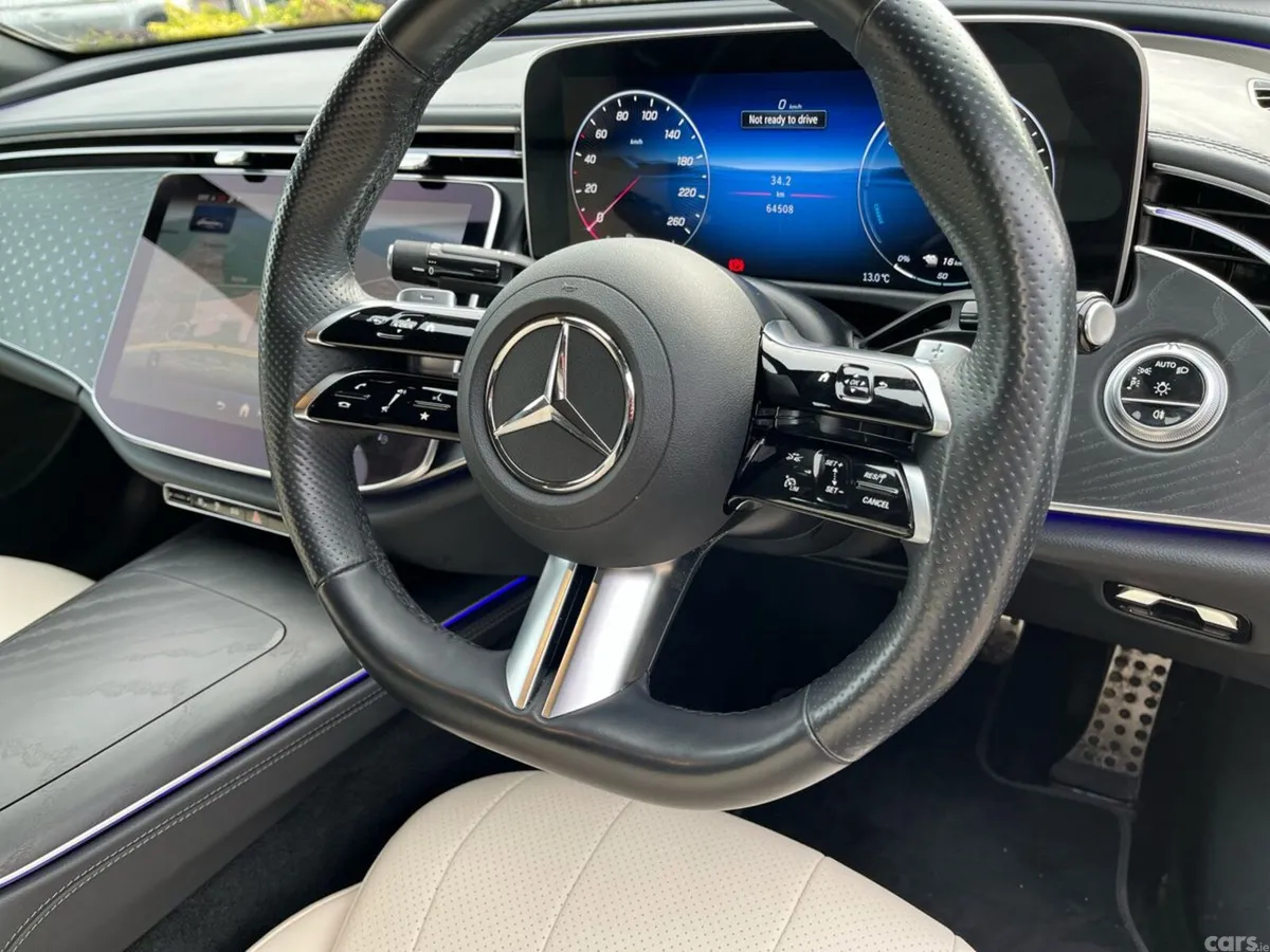 Mercedes-Benz E-Class Saloon, Diesel Plug-in Hybrid, 2024, Blue