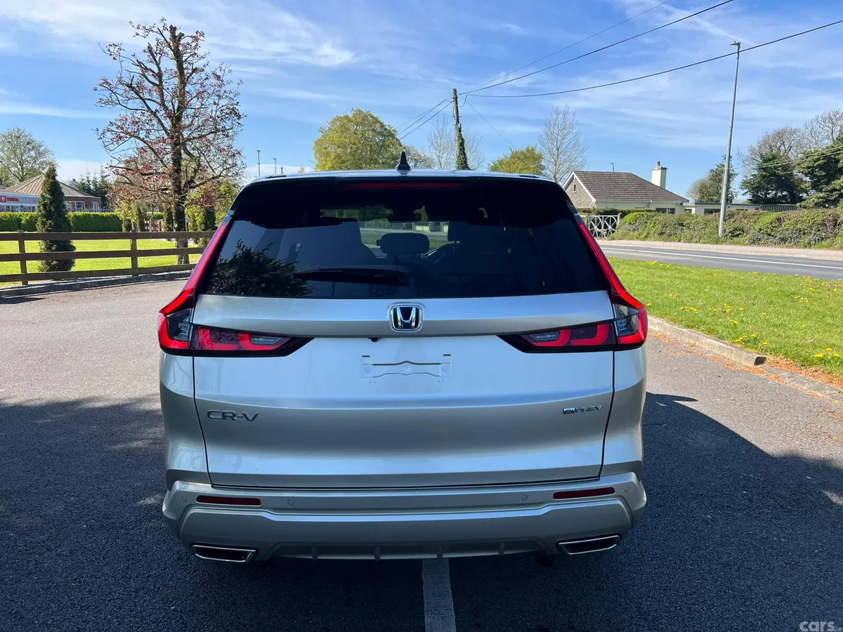 Honda CR-V SUV, Petrol Plug-in Hybrid, 2026, Gold