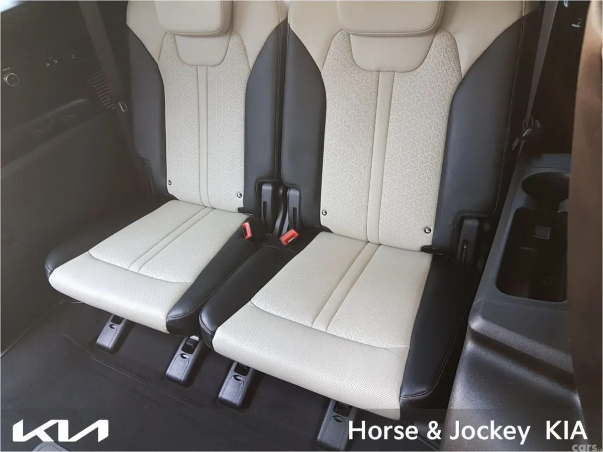 Kia Sorento SUV, Petrol Plug-in Hybrid, 2023, Grey