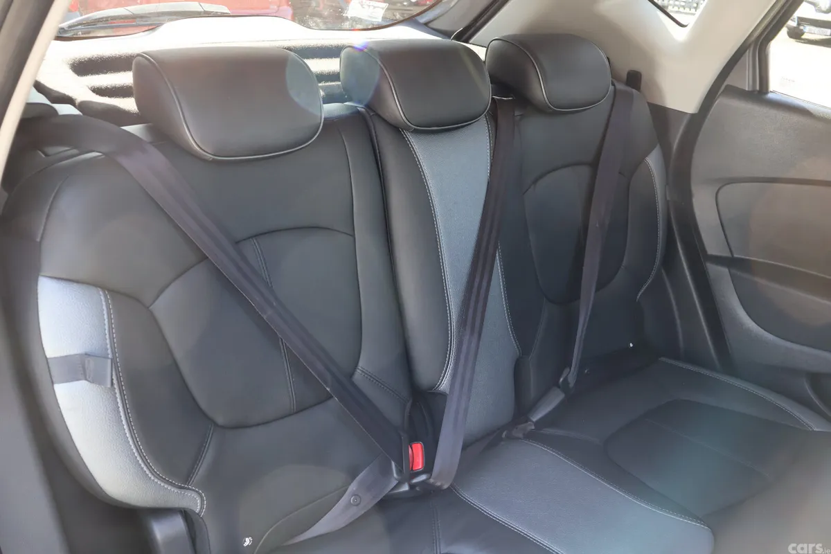 Renault Captur Hatchback, Diesel, 2017, Grey