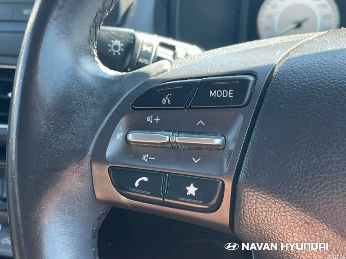 Hyundai KONA MPV, Petrol, 2021, Grey