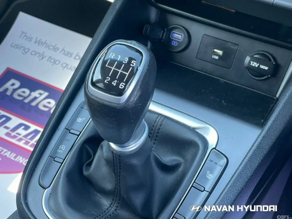 Hyundai KONA MPV, Petrol, 2021, Grey