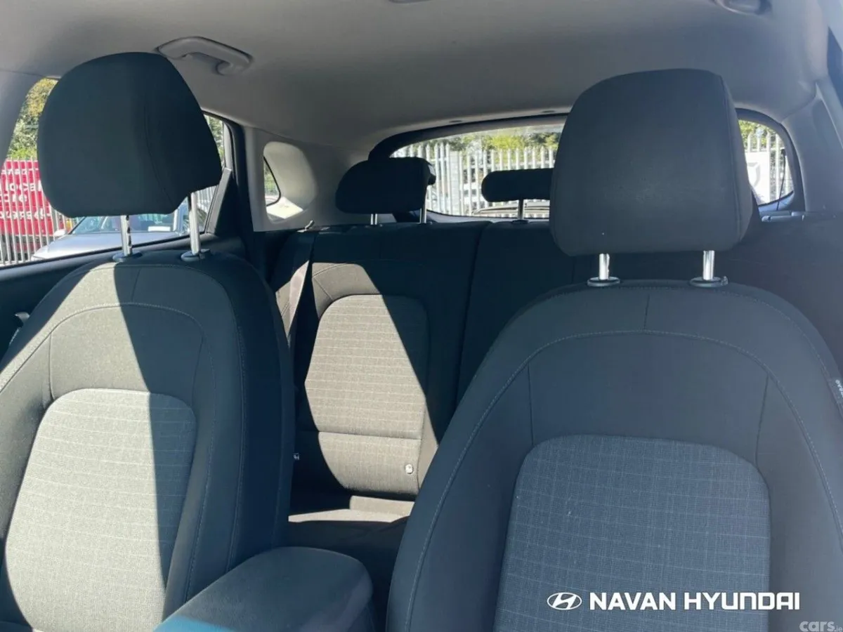 Hyundai KONA MPV, Petrol, 2021, Grey