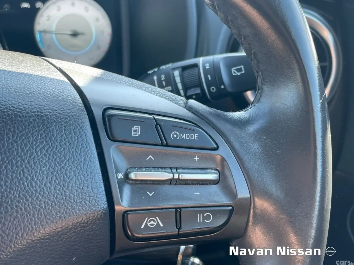 Hyundai KONA MPV, Petrol, 2021, Grey