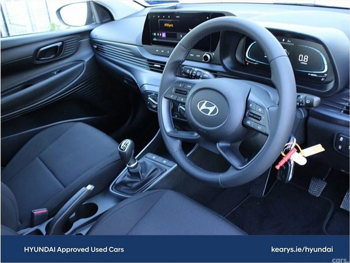 Hyundai i20 Hatchback, Petrol, 2027, Grey