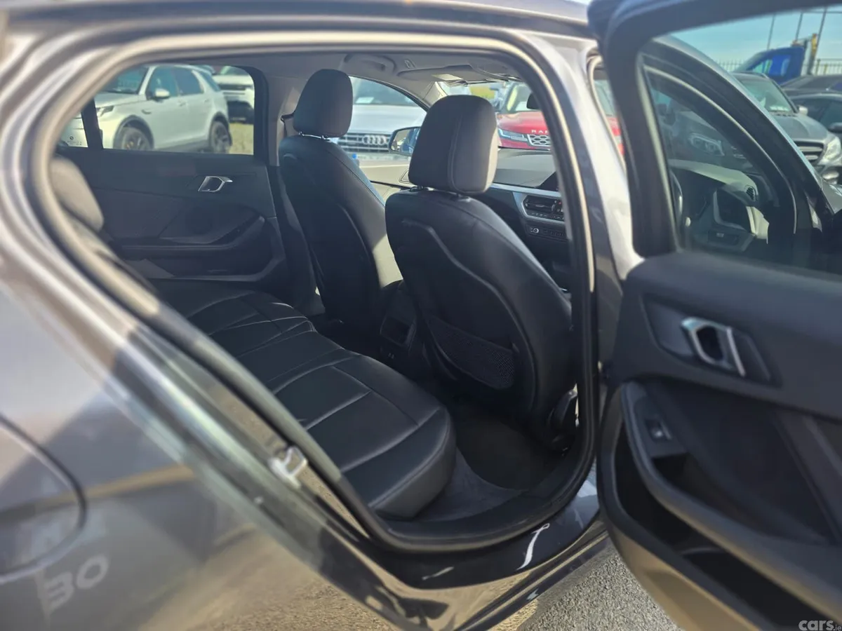 BMW 1-Series Hatchback, Diesel, 2019, Grey