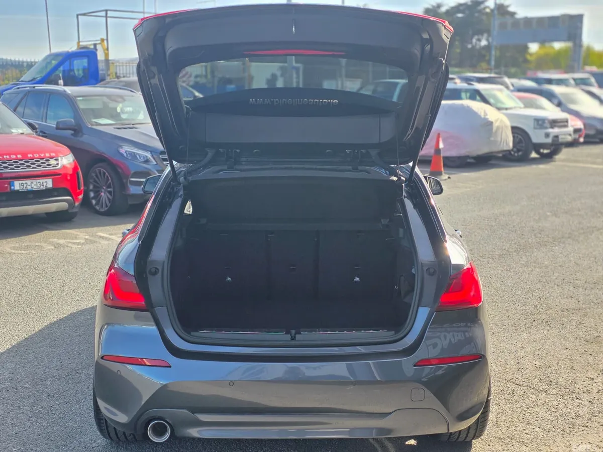 BMW 1-Series Hatchback, Diesel, 2019, Grey