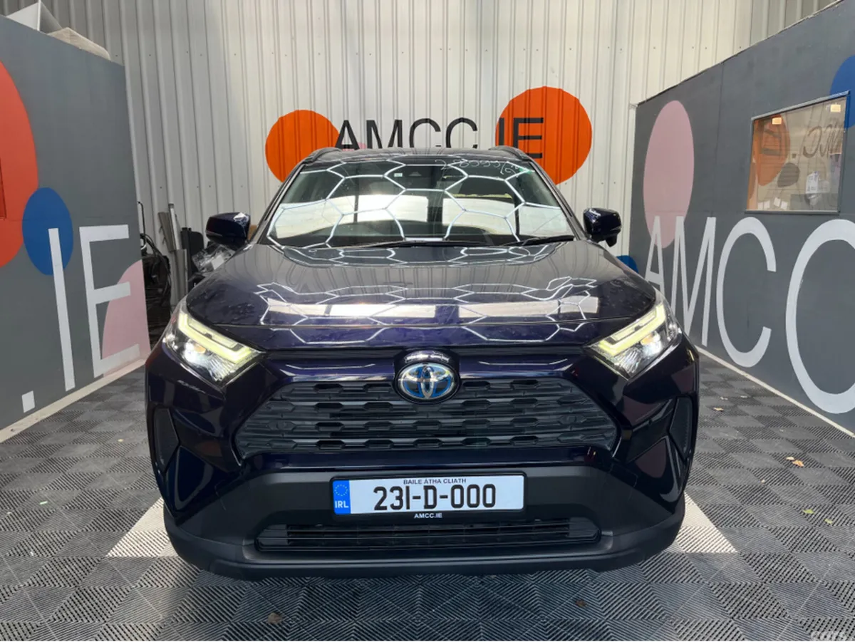 Toyota RAV4 SUV, Petrol Hybrid, 2023, Blue