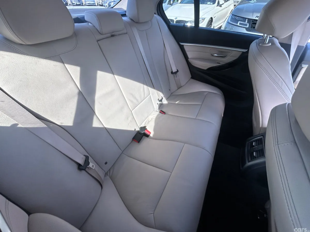 BMW 3-Series Saloon, Diesel, 2016, Red