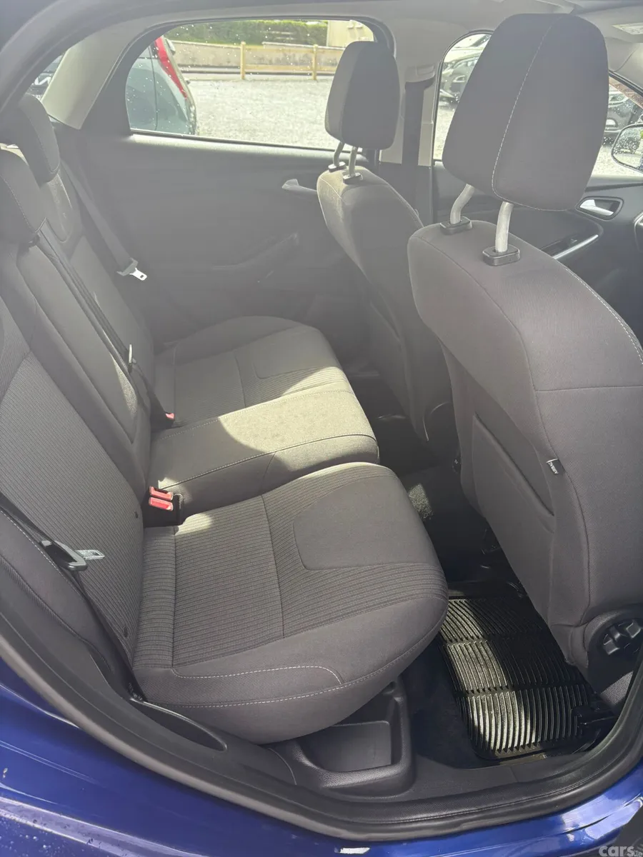 Ford Focus Hatchback, Diesel, 2014, Blue
