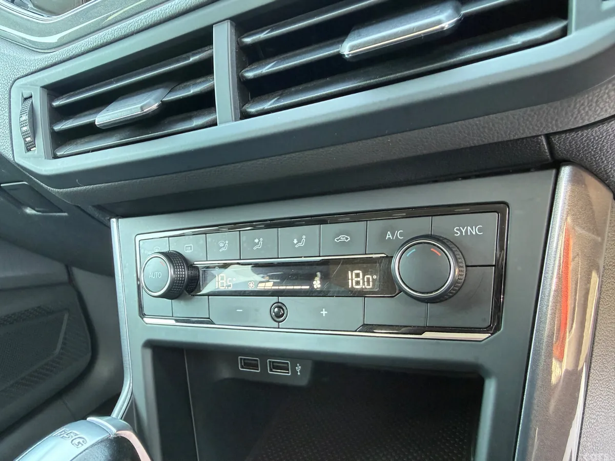 Volkswagen Polo Hatchback, Petrol, 2018, Orange