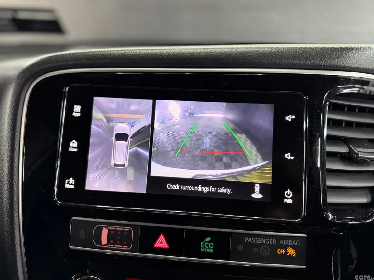 Mitsubishi Outlander SUV, Petrol Plug-in Hybrid, 2019, White