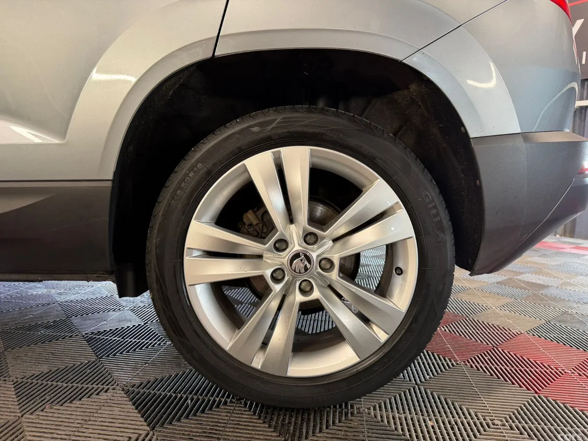 Ford Focus Hatchback, Diesel, 2022, Grey