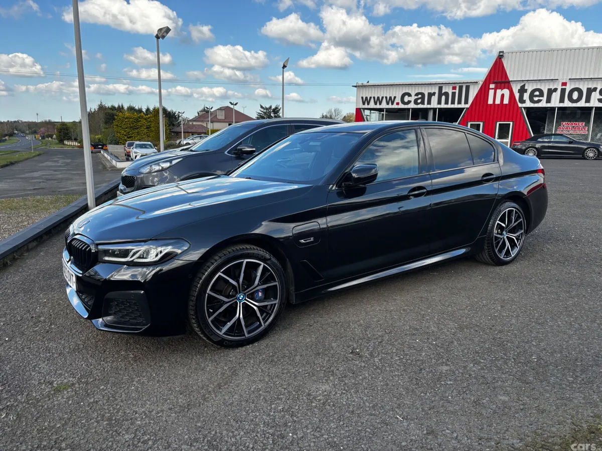 BMW 5-Series Saloon, Petrol Hybrid, 2023, Black