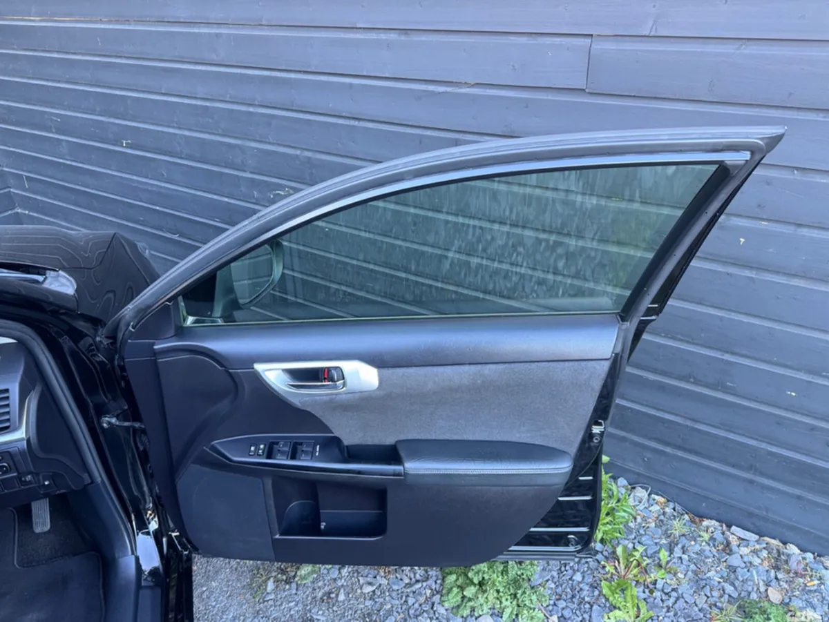 Lexus CT Hatchback, Petrol Hybrid, 2014, Black