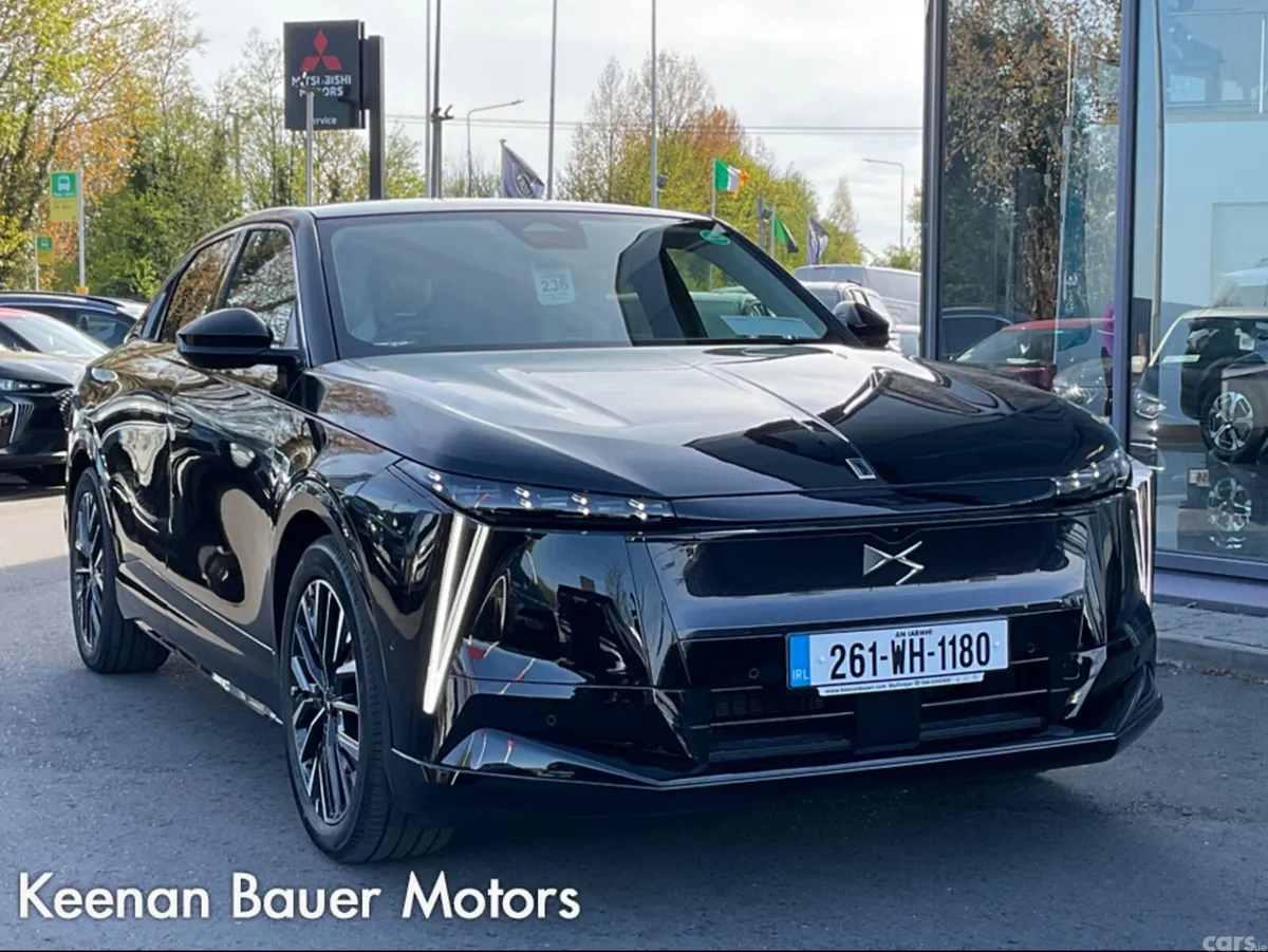 DS Automobiles Other Hatchback, Electric, 2026, Black