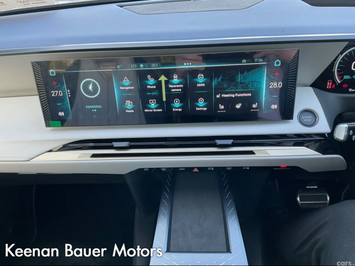 DS Automobiles Other Hatchback, Electric, 2026, Black