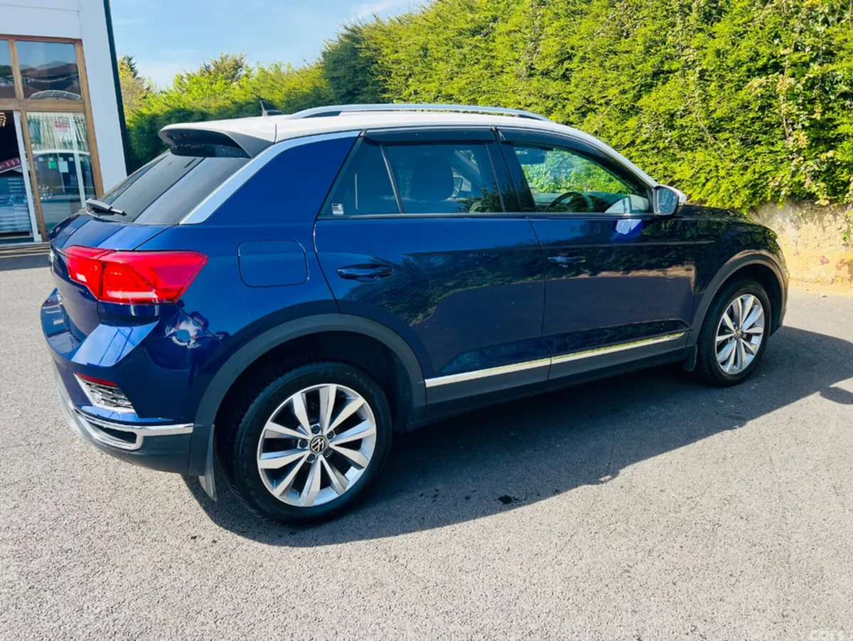Volkswagen T-Roc SUV, Diesel, 2021, Blue