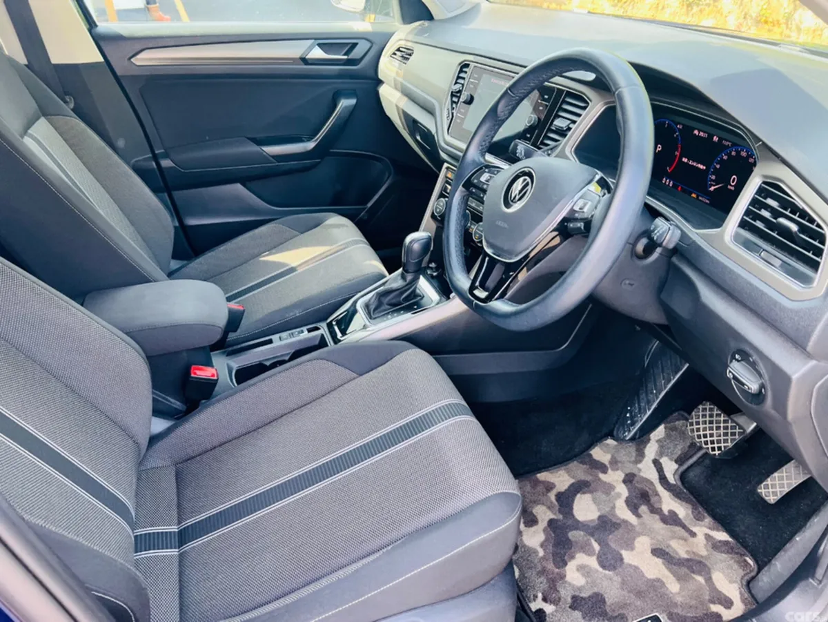 Volkswagen T-Roc SUV, Diesel, 2021, Blue