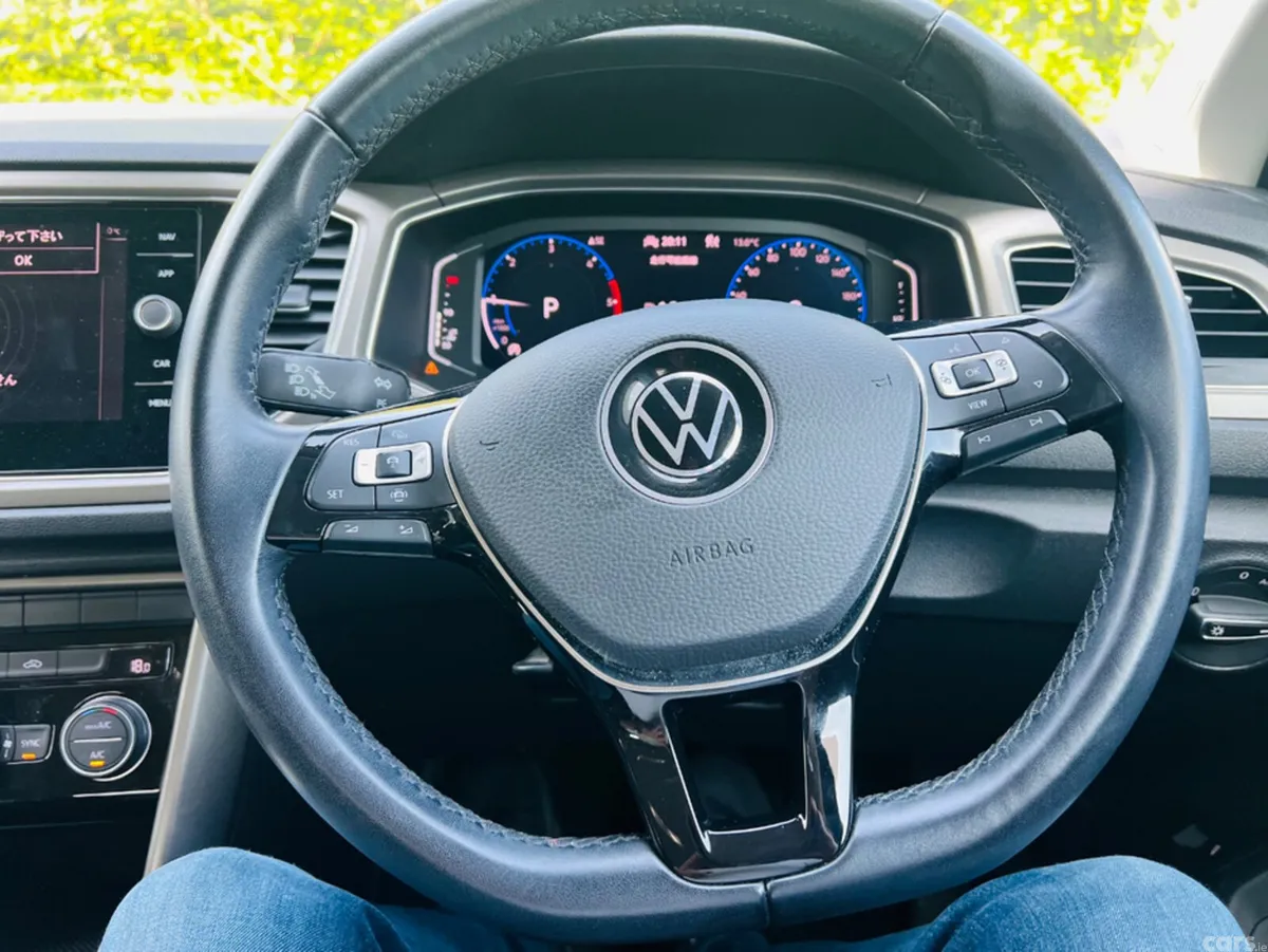 Volkswagen T-Roc SUV, Diesel, 2021, Blue