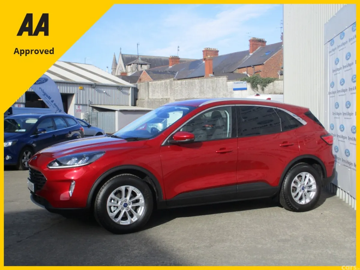 Ford Kuga MPV, Diesel, 2021, Red