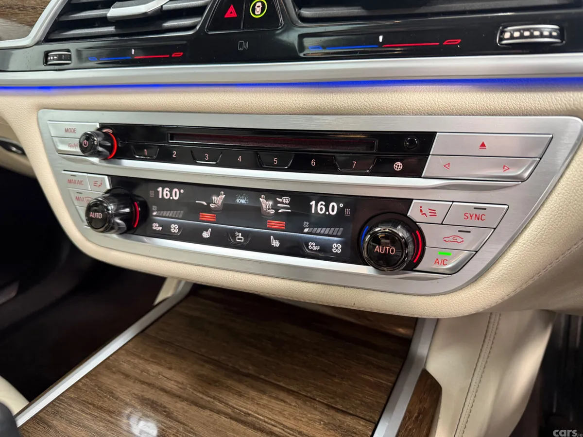 BMW 7-Series Saloon, Diesel, 2017, Grey