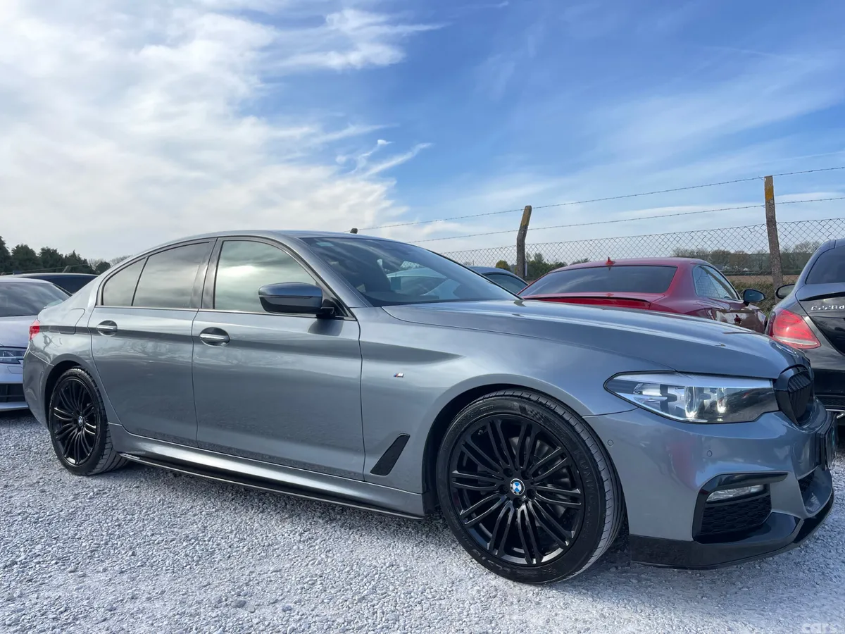 BMW 5-Series Saloon, Diesel, 2018, Blue